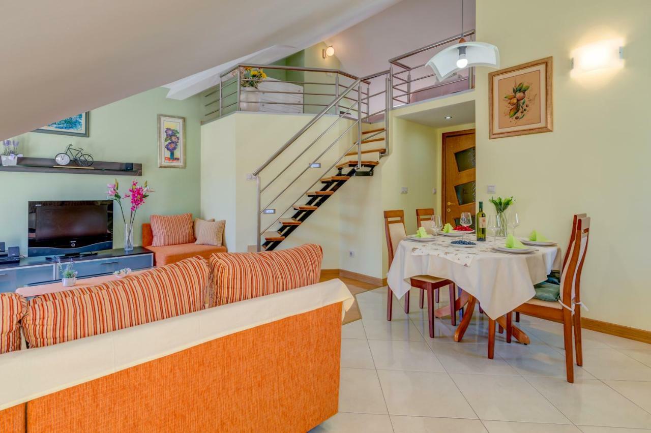 Apartmán Natali Omiš Exteriér fotografie
